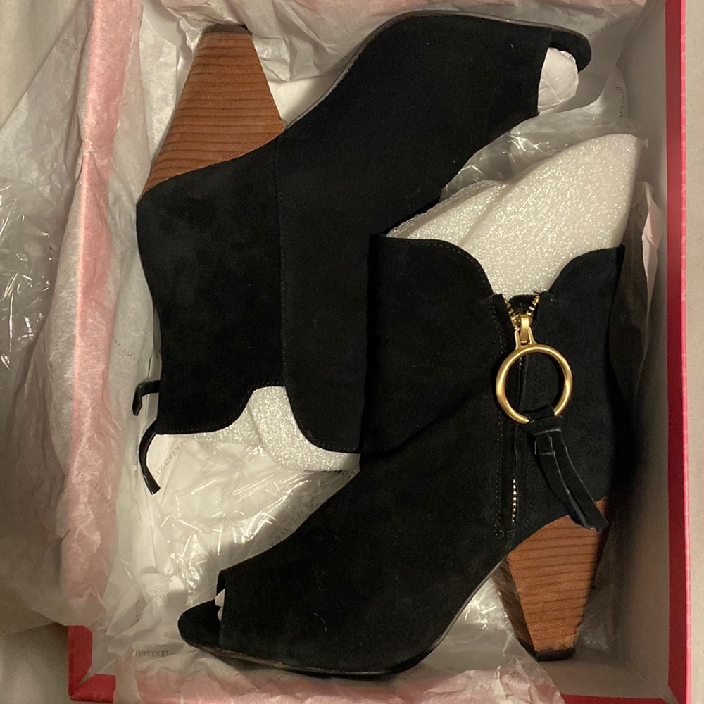 Kristen Cavallari Chinese Laundry Wedge Suede Boots Size 6.5